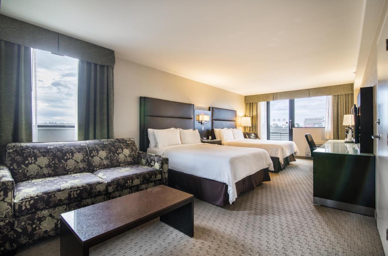 Holiday Inn Vancouver-Centre Broadway By Ihg Esterno foto