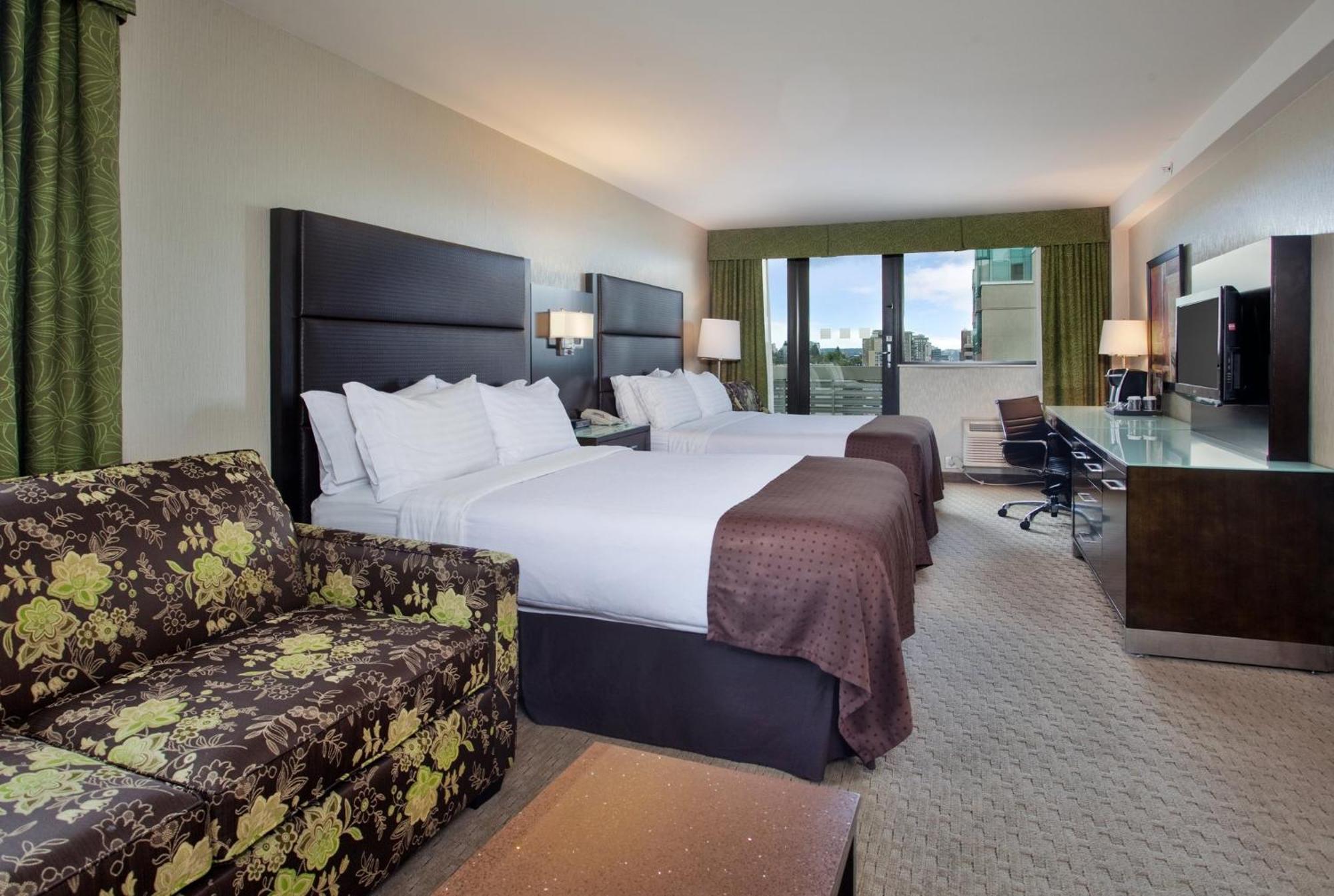 Holiday Inn Vancouver-Centre Broadway By Ihg Esterno foto