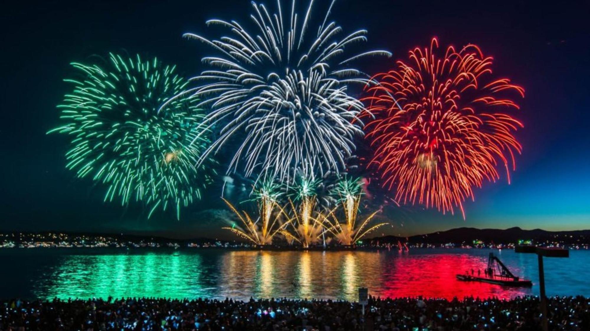 Holiday Inn Vancouver-Centre Broadway By Ihg Esterno foto